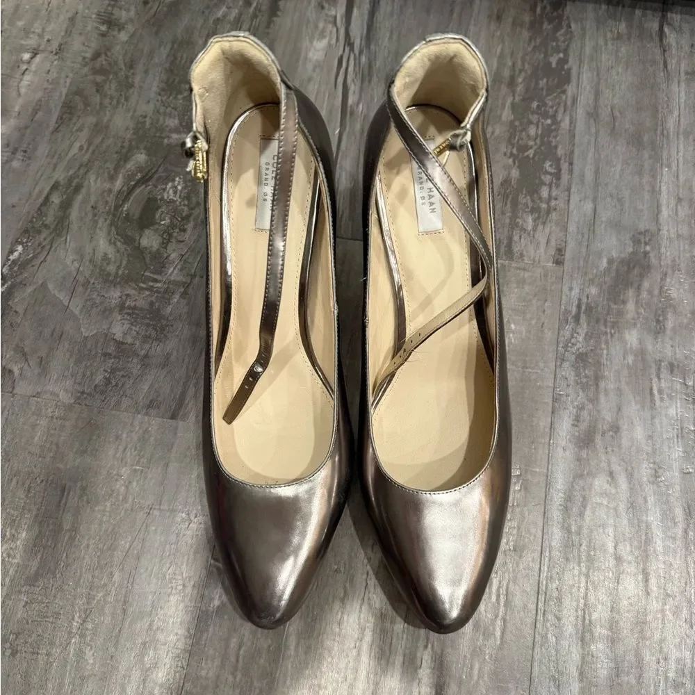 Cole Haan Women's Larue Grand Pump 85MM, Pewter Metallic, 10B US